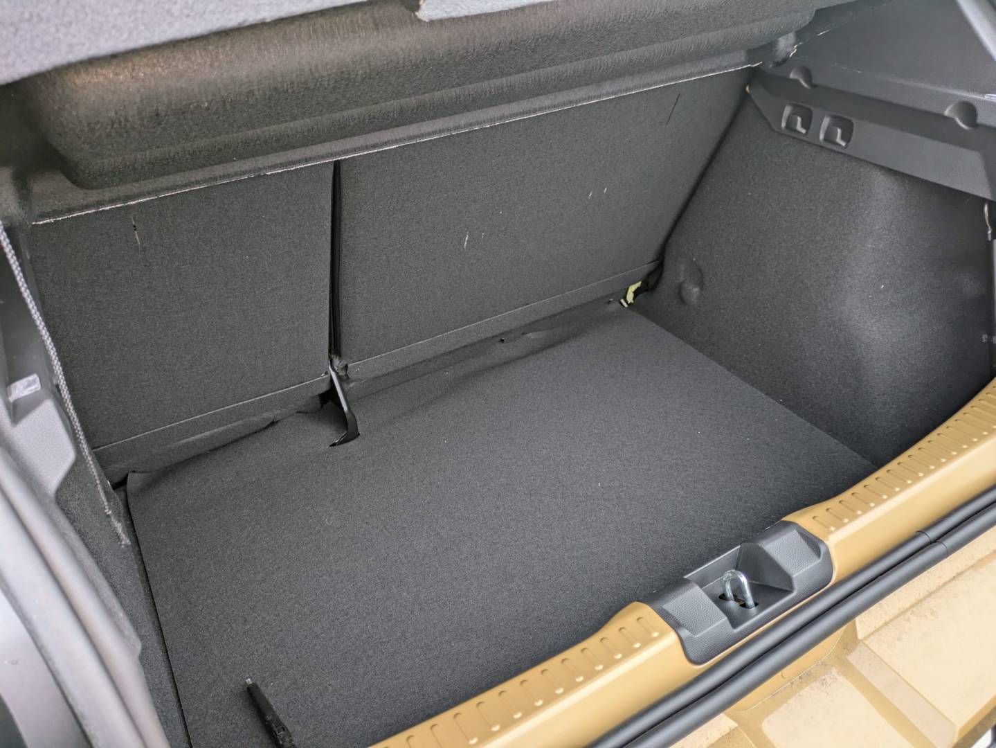 Fahrzeugabbildung Dacia Sandero Stepway Extreme TCe 110