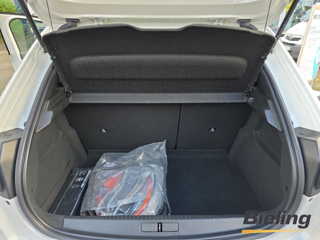 e-208 Allure Elektro, NAVI, SHZ, Parkpilot mit R