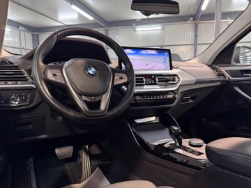 BMW X4 - 11