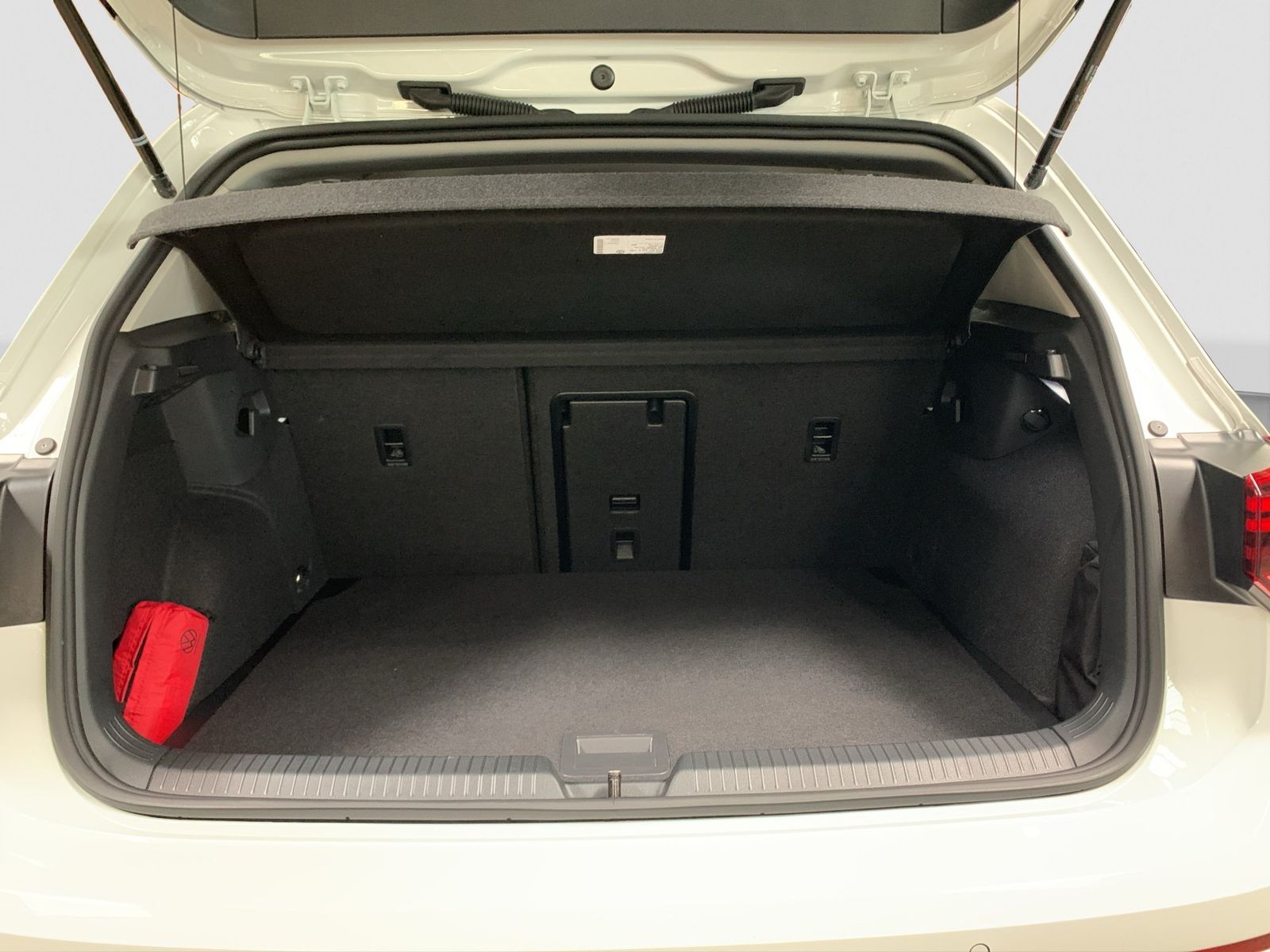 Volkswagen Golf ENERGY 1.5 eTSI 115 PS DSG ACC Kamera foto 18