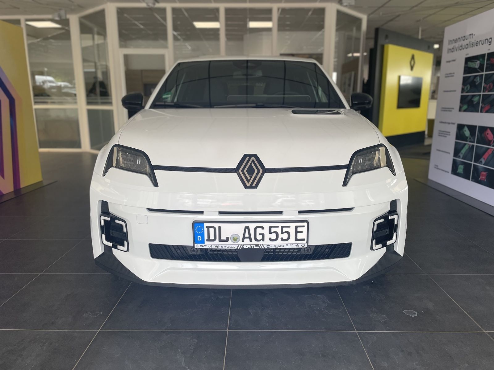 Renault R 5 E-Tech 100% electr. 120 Techno 120 Urban Ran imagem 2