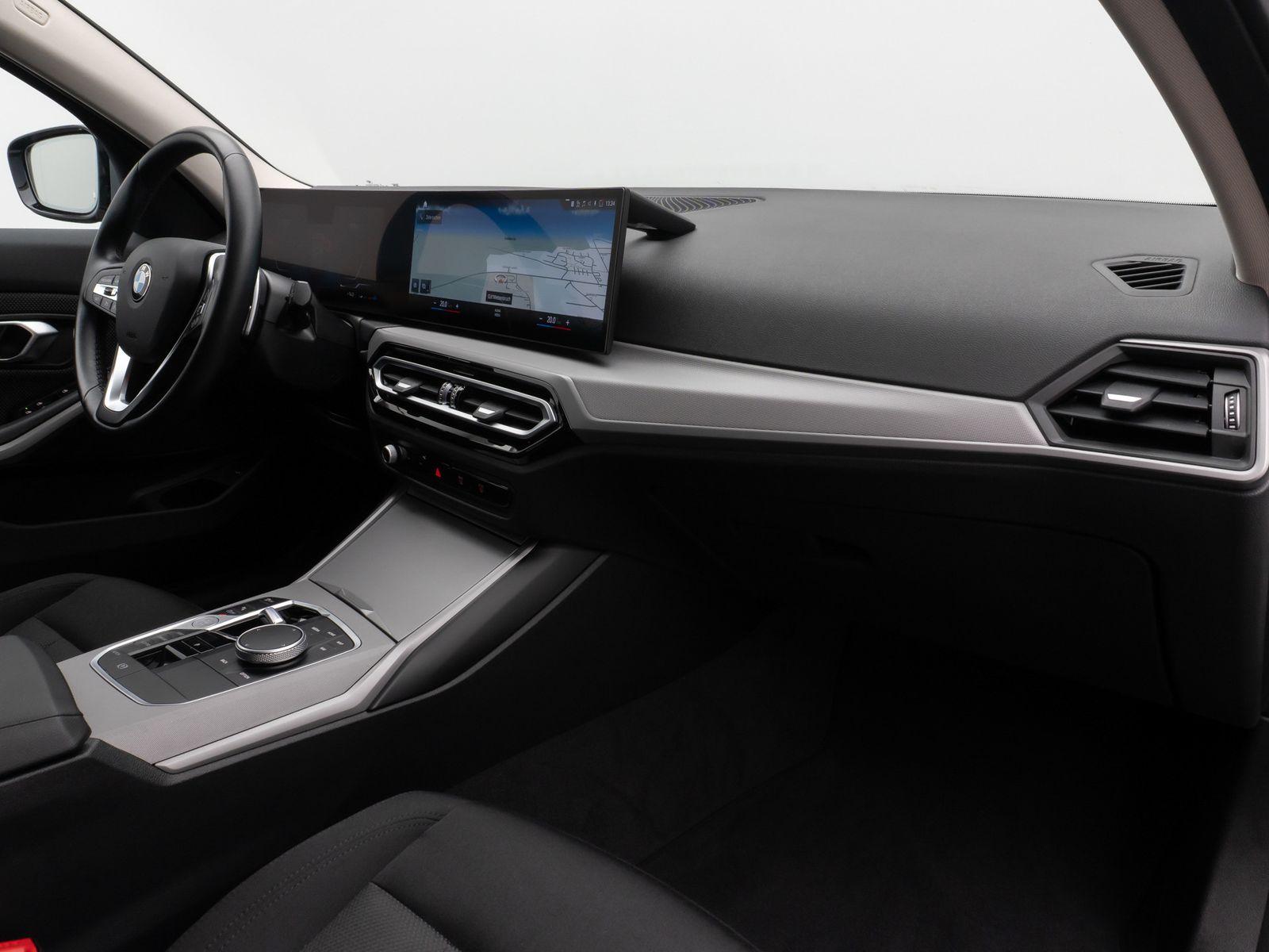 Fahrzeugabbildung BMW 320d Kamera DAB HiFi Fernlichtassist Stop&Go LED