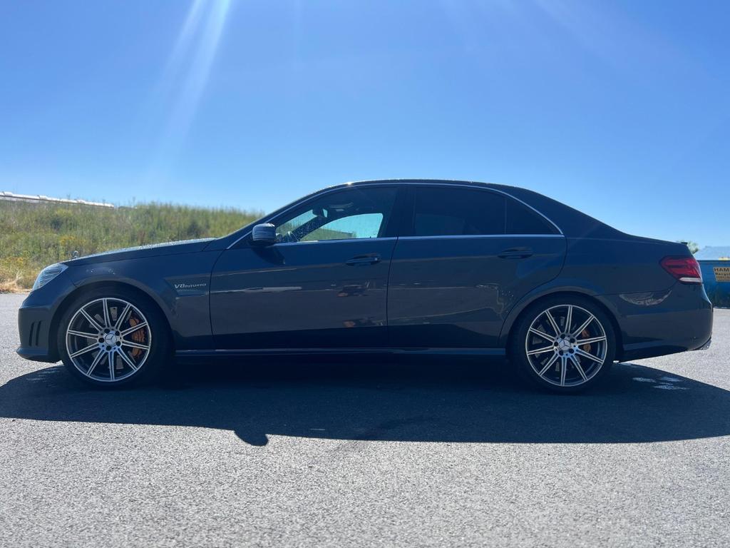 Mercedes-Benz E 63 AMG