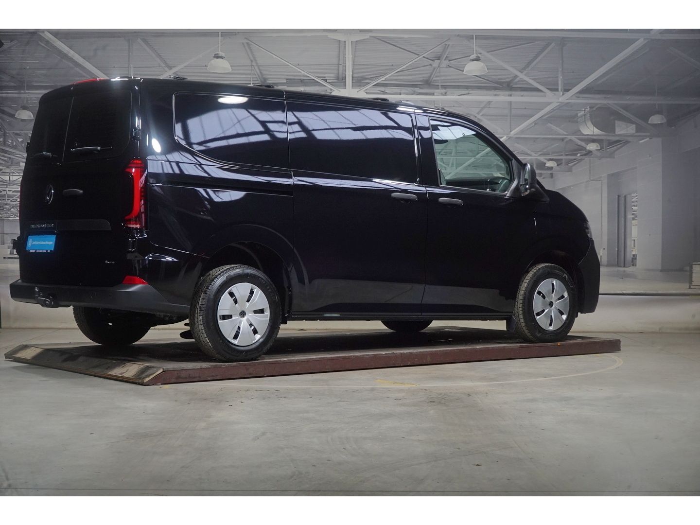 Volkswagen T7 Transporter - Bild 3