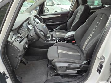 BMW 216 - 10
