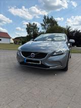 Volvo V40 T3 - Volvo V40 von privat