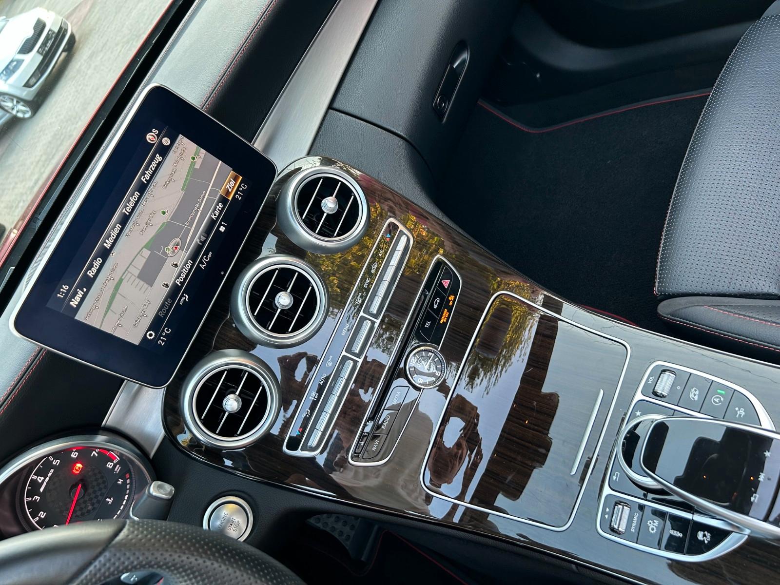 Mercedes-Benz C 43 AMG /19  /K-GO/BURMESTER/HUD/VOLL