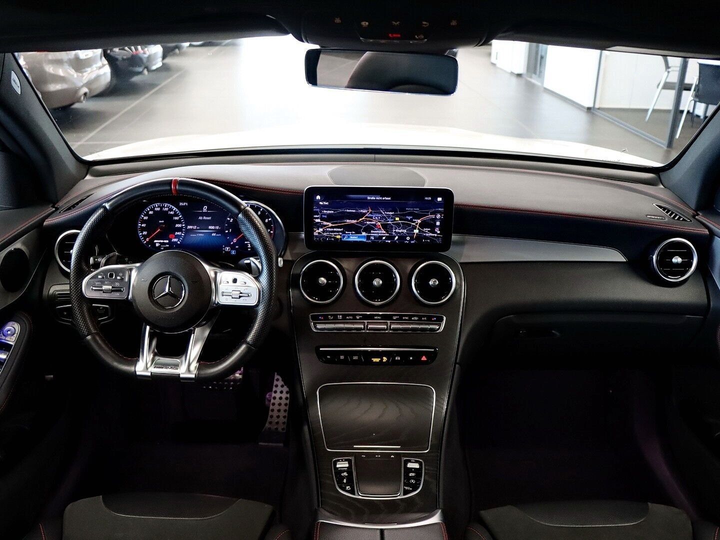 Mercedes-Benz GLC 43 AMG Pano., 20"Felgen foto 11