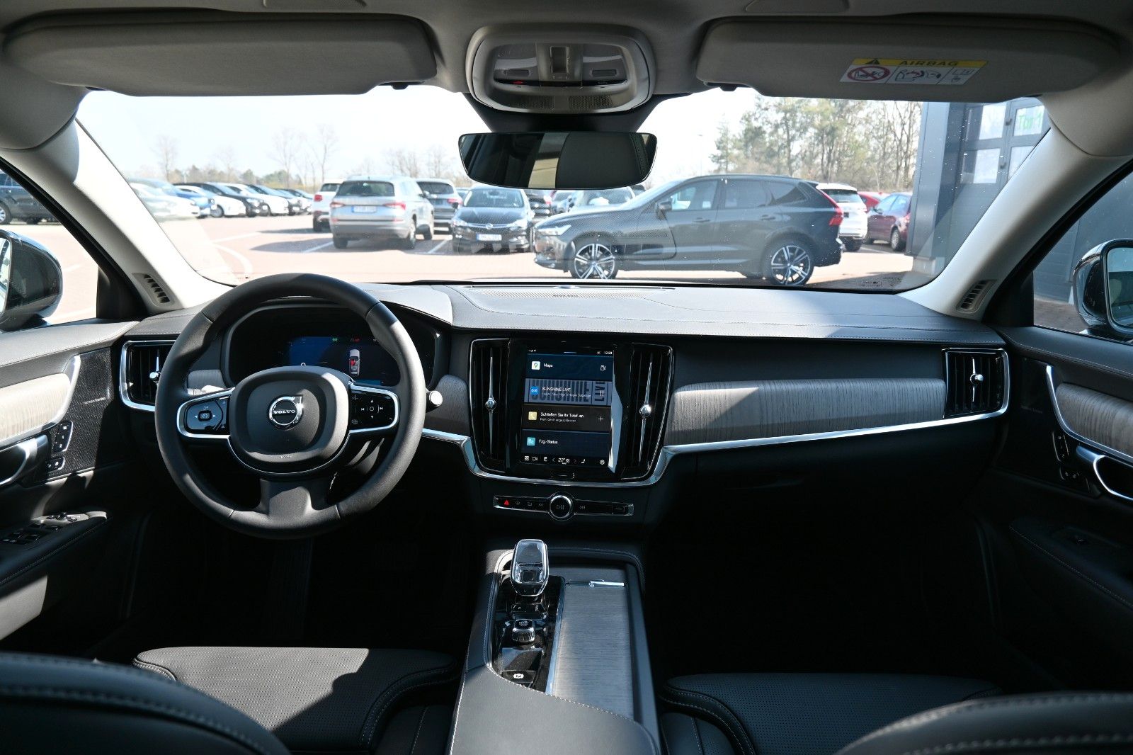 Fahrzeugabbildung Volvo V90 B4 Diesel Plus Dark*Pano*360°*STHZG*21 Zoll*