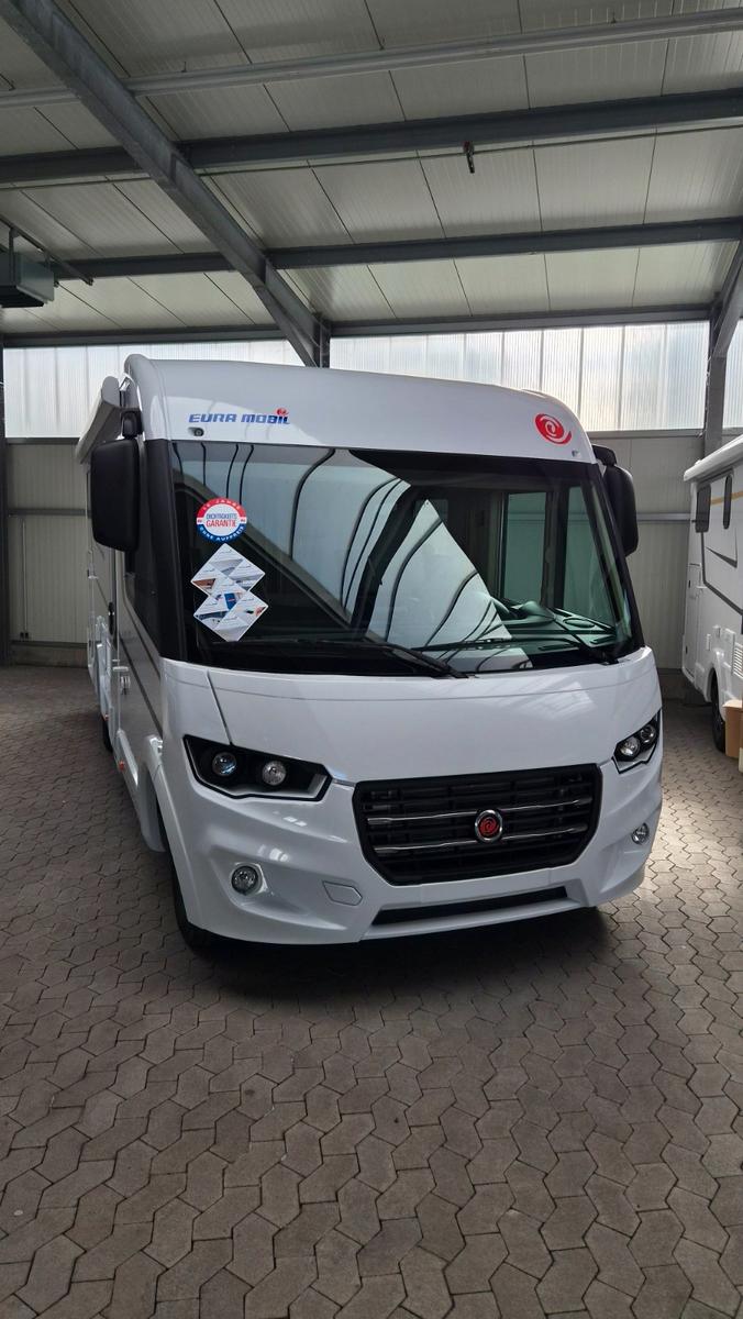 Eura Mobil IL720EB
