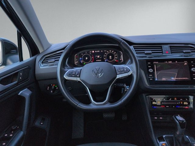 Tiguan 2.0 TDI DSG Elegance ALLRAD+PANO+STAHZ.+A