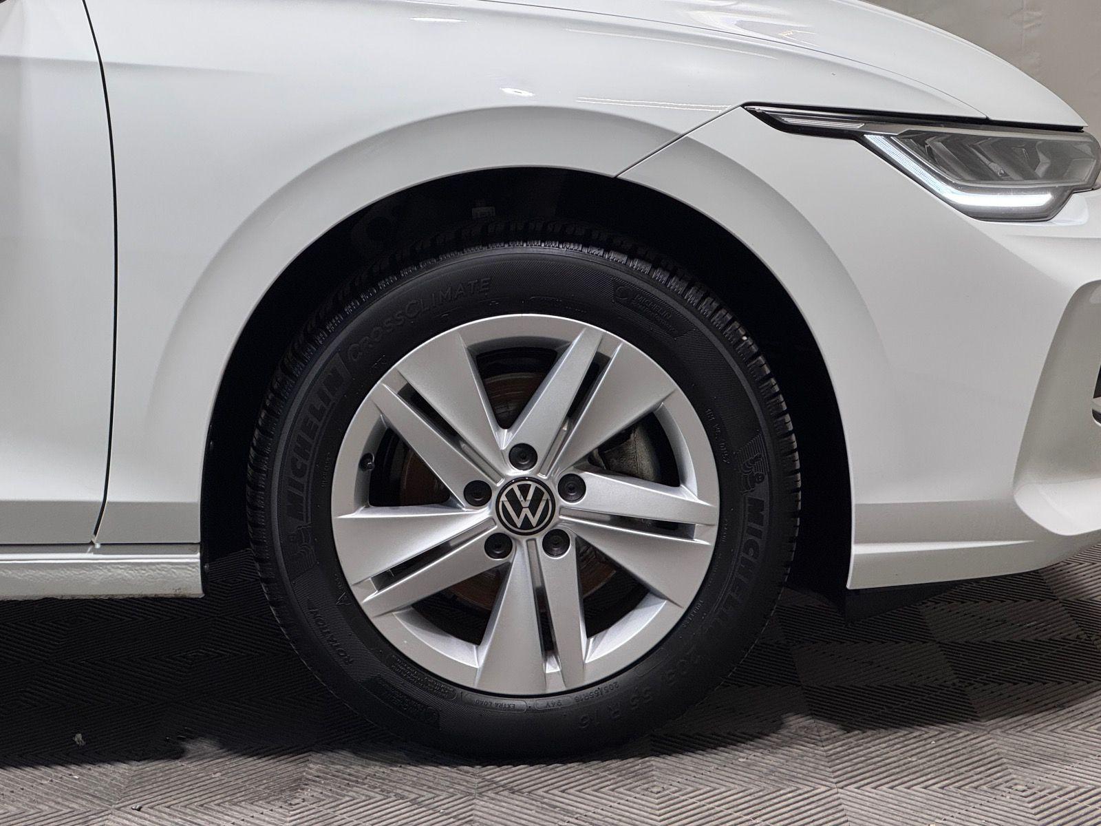 Volkswagen Golf Variant Life 1.5 TSI | AHK LED NAVI RÜKA
