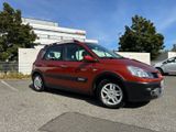 Renault Scenic Conquest 1.6 16V Conquest - Renault Scenic mit Benzin-Antrieb: Kleinbus, Conquest