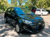 Hyundai i20 4-Türer* Klima, Sitzheizung, S... - Hyundai i20: Türer