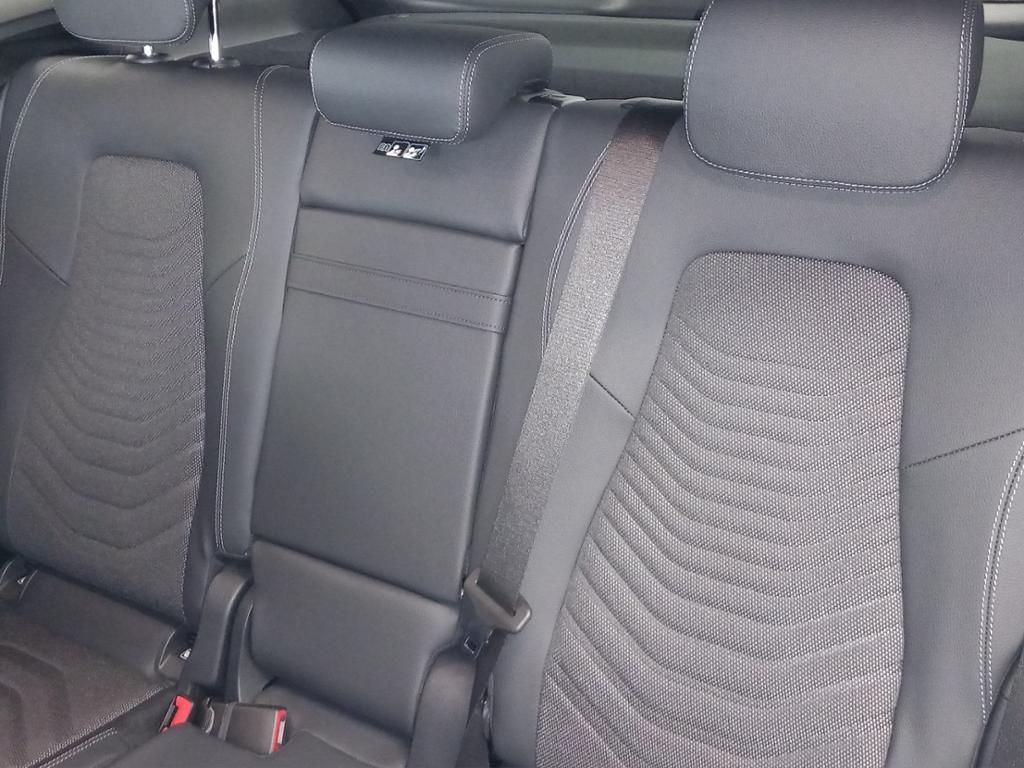 Fahrzeugabbildung Mercedes-Benz GLA 200 AHK*Distronic*Sound*LED*Sitzhzg*Kamera*