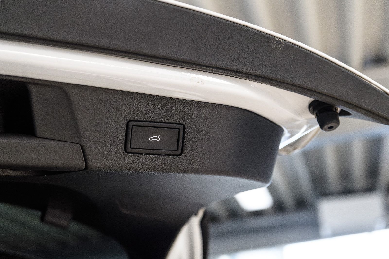 Fahrzeugabbildung Volkswagen ID.4 GTX 4Motion IQ-LED+360°KAM+E-HECK+WÄPU+APP