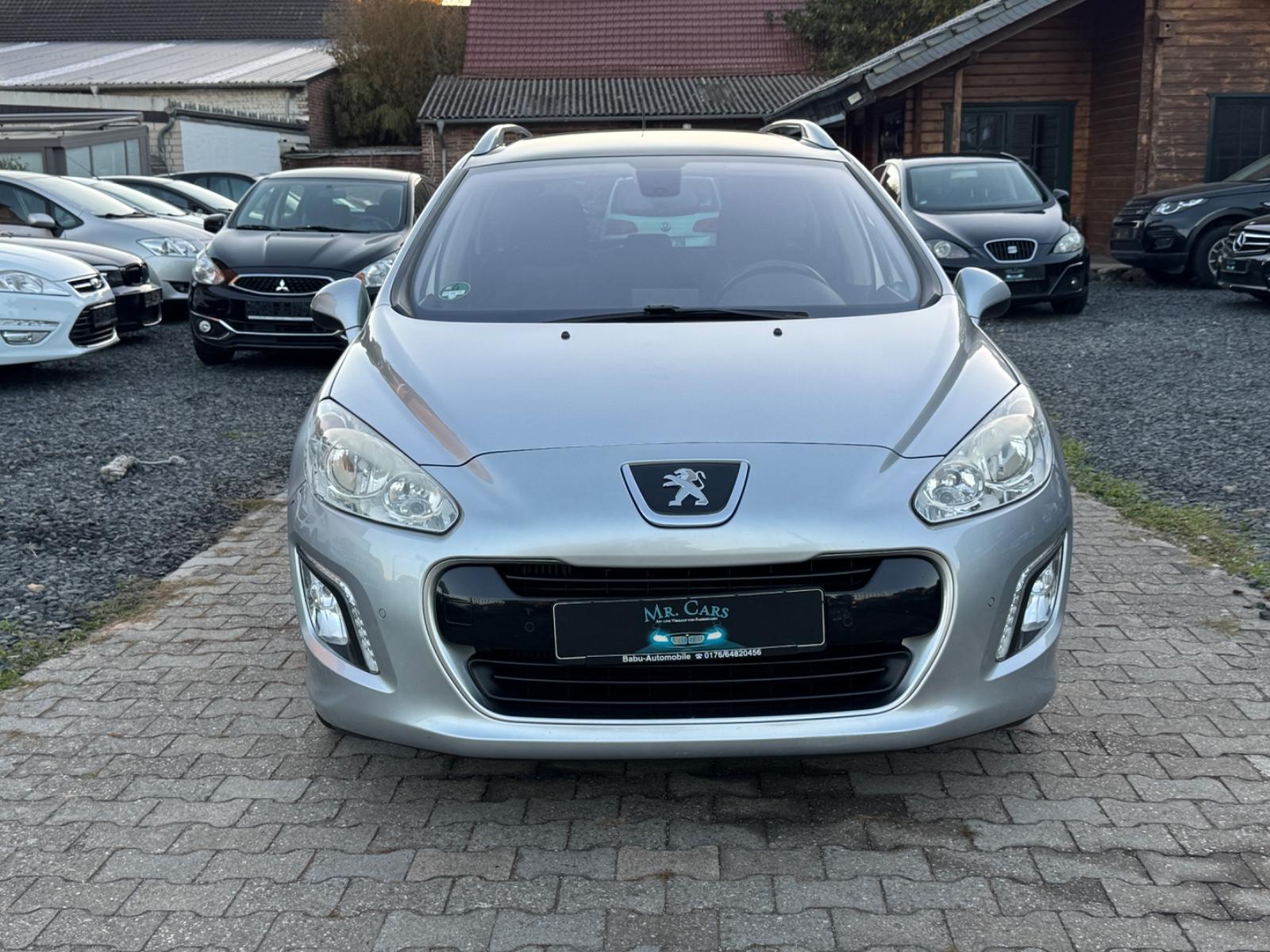 Peugeot 308 SW Allure mit Pano und Navigation Automatik