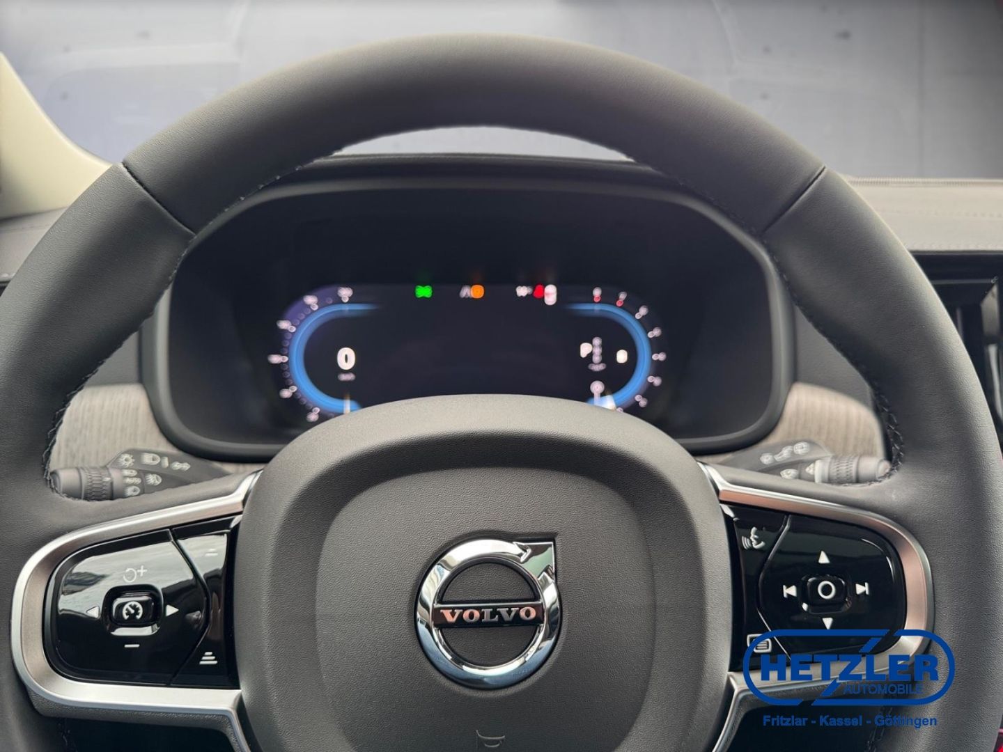 Volvo V90 Kombi Ultimate Bright B4 Benzin EU6d HUD dig foto 8