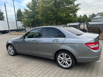 Mercedes C 200 - 3