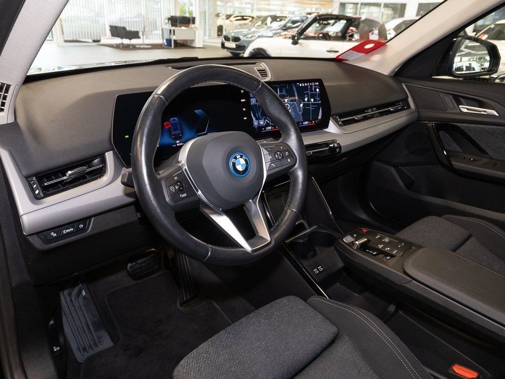 BMW iX1 - Bild 5