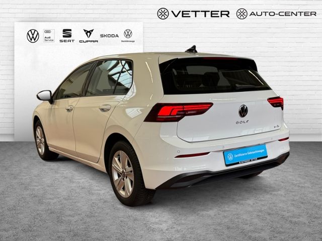 Fahrzeugabbildung Volkswagen Golf VIII 1.5 eTSI DSG 85 kW Life KLIMA ALU