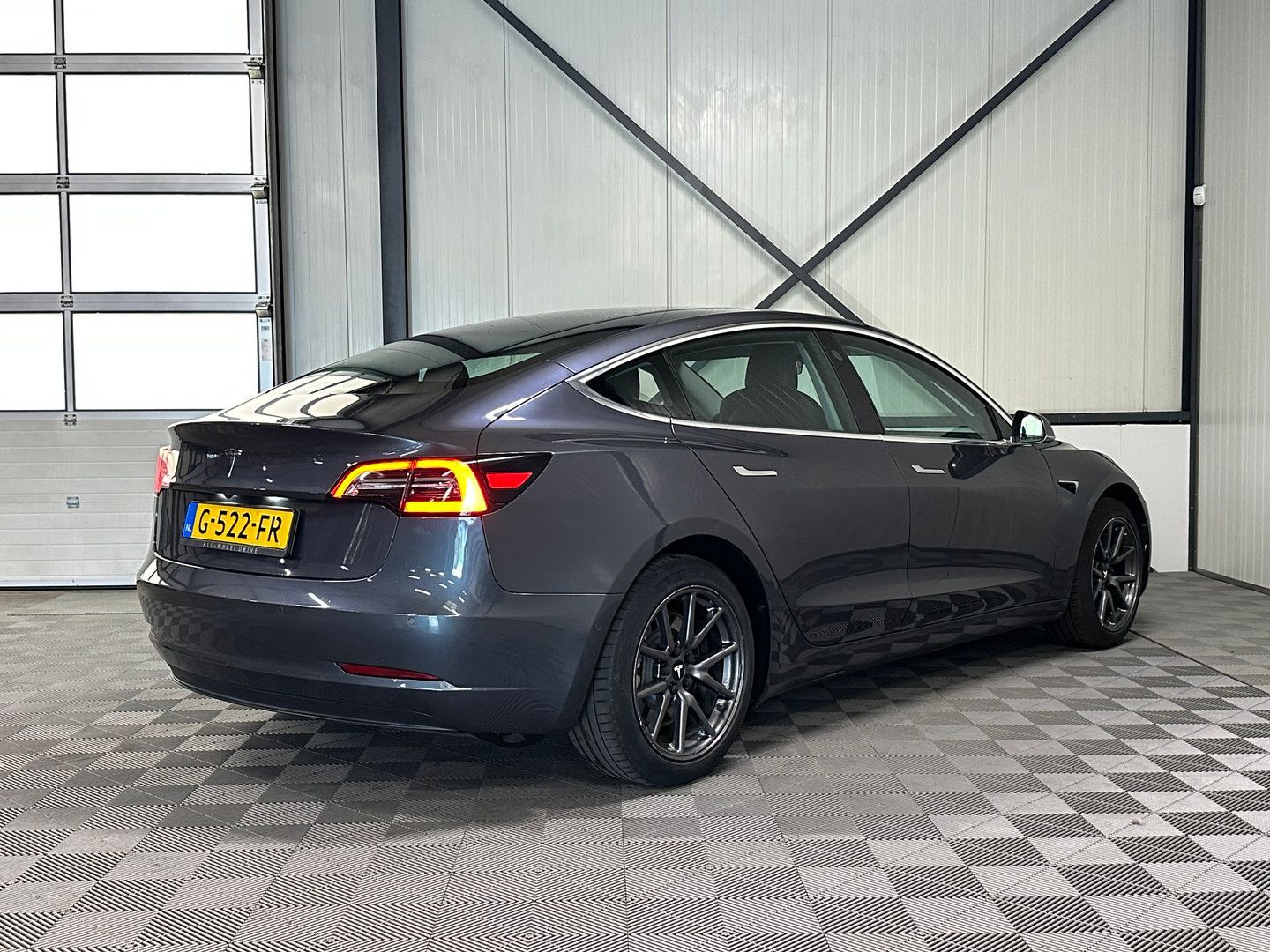 Tesla Model 3 Standard RWD Plus 60kWh | SOH 84% | Pano imagem 2
