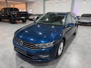 Volkswagen Passat Variant - 1