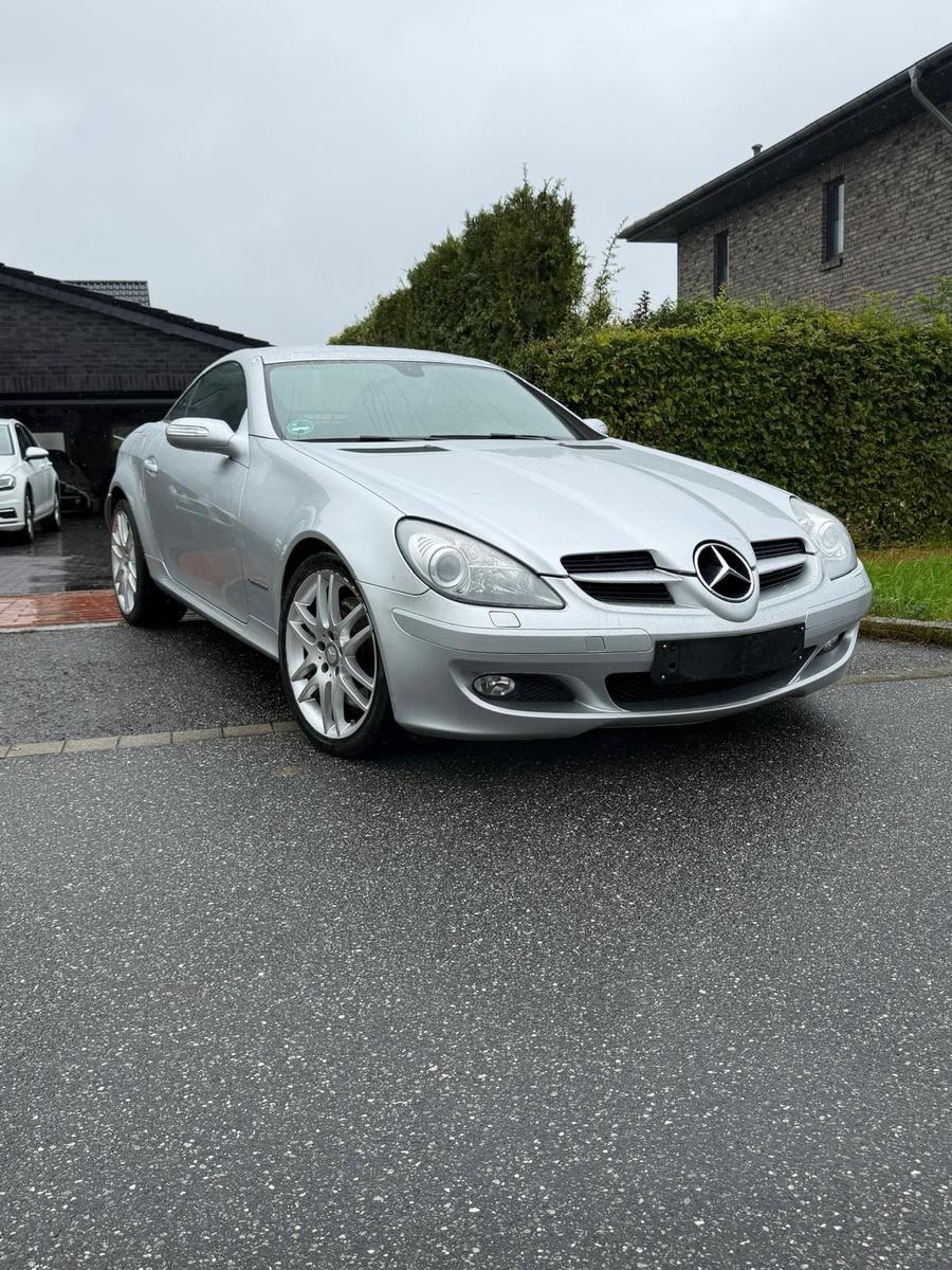 Mercedes-Benz SLK 200