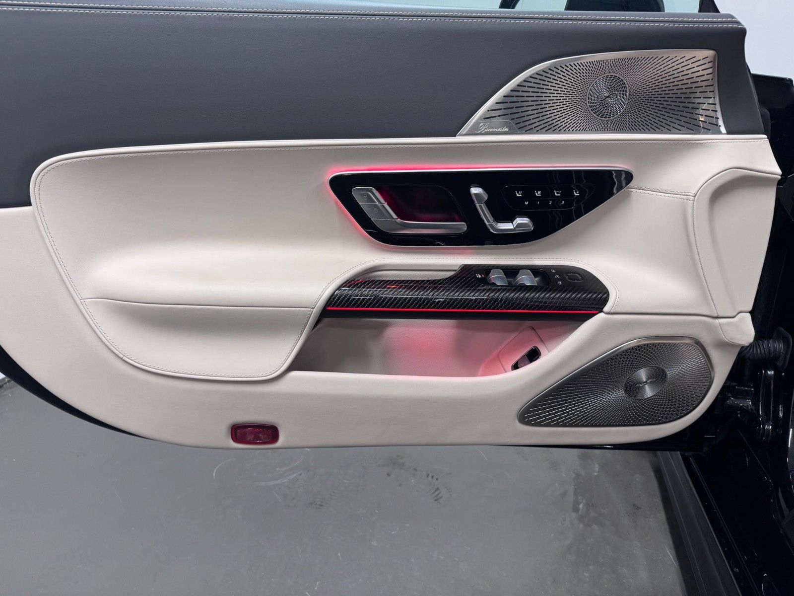 Fahrzeugabbildung Mercedes-Benz SL 63 4MATIC+ *MANUFAKTUR*KERAMIK*NIGHT*