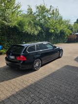 BMW 335i xDrive touring - - gebrauchte BMW 335 aus dem Jahr 2009