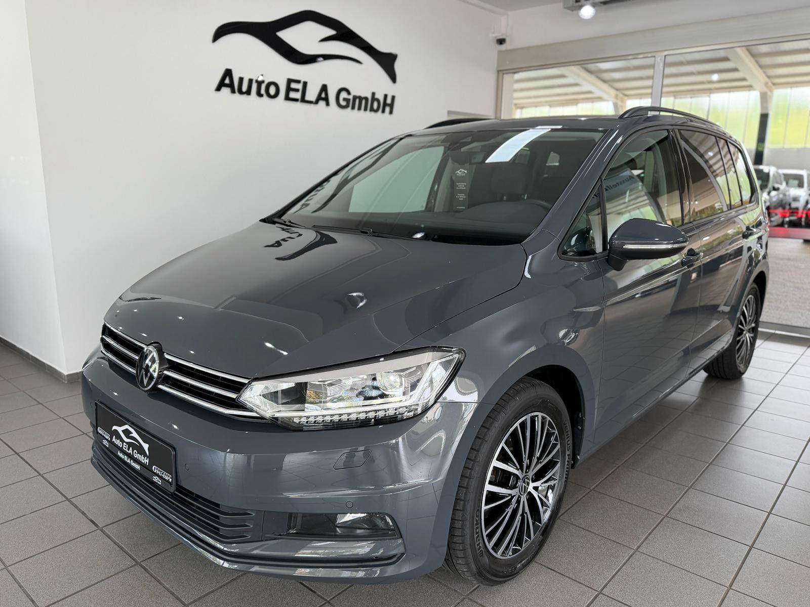 Volkswagen Touran 1.5 TSI Automatik 7 Sitze|AHK|Pano|Kamera