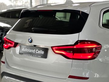 Fahrzeugabbildung BMW X3 xD30d xLine ACC 360° HUD H/K AHK Komfort DAB