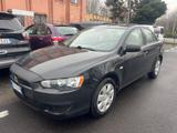 Mitsubishi Lancer 1.5 4p. Invite - Mitsubishi Lancer: Invite