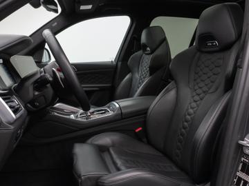 2023 BMW X5 M — миниатюра 35