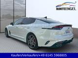 Kia Stinger GT 4WD Velours/Pano/Bastuck/1.Hand - weiße Kia Stinger
