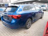 Toyota Avensis Touring Sports Edition-S - Toyota Avensis mit Diesel-Antrieb: Kombi