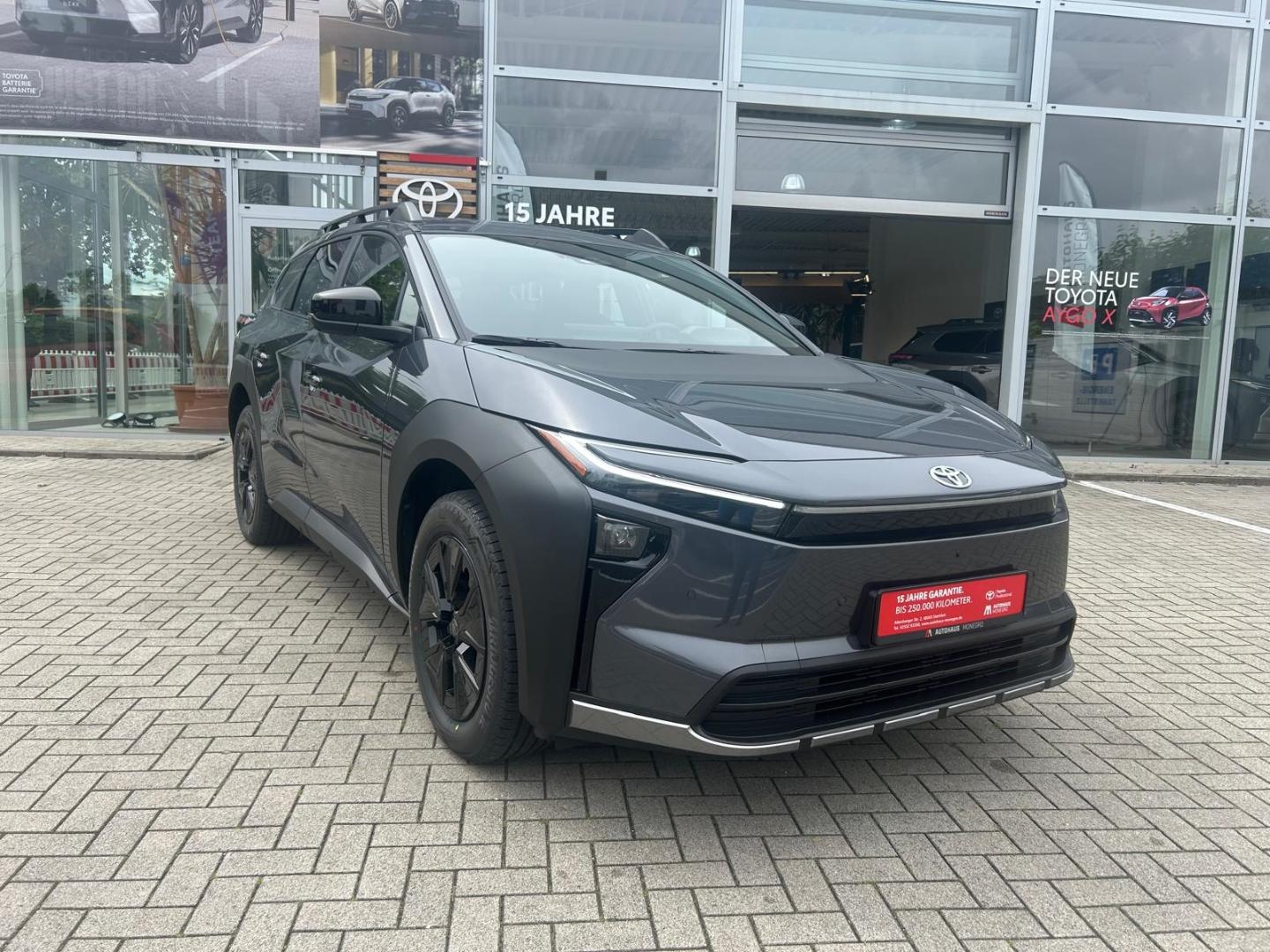 Toyota bz4X Touring 75 kWh Teamplayer ACC NAVI LED SHZ 