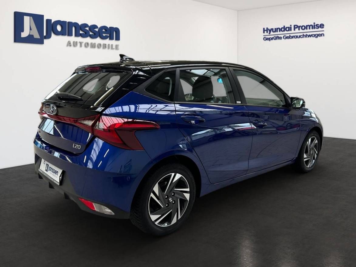 Fahrzeugabbildung Hyundai i20  Intro Edition Dach-Lackierung
