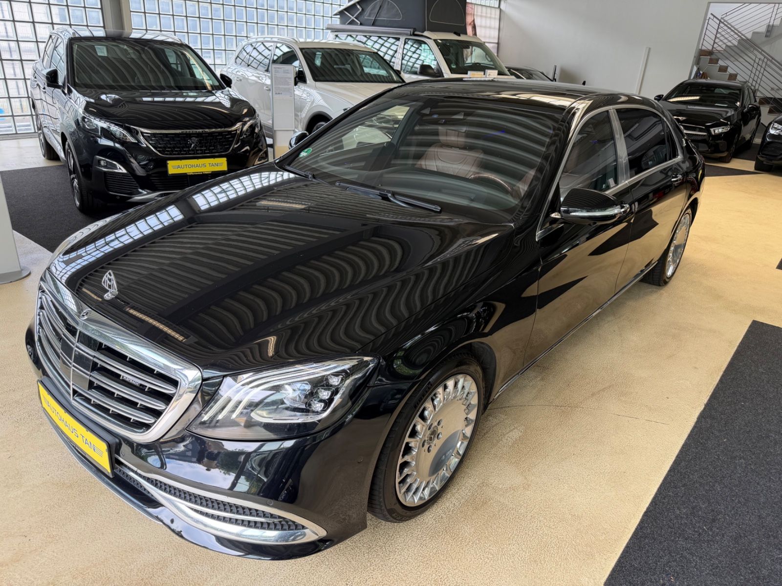 Fahrzeugabbildung Mercedes-Benz S 560 S Maybach Limousine 4Matic