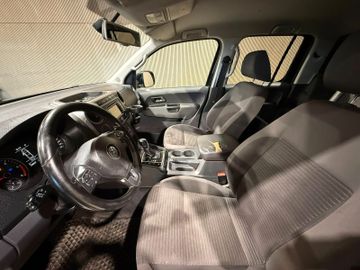 Volkswagen Amarok - 10