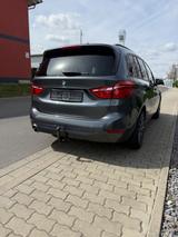 BMW 216i Active Tourer Sport Line+AHK+KAMERA+SERVICE - BMW 216 Active Tourer Benziner Gebrauchtwagen