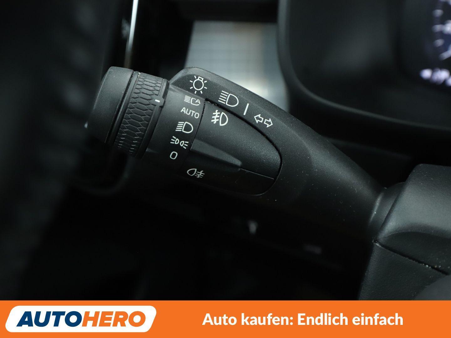 Volvo XC40 2.0 D3 Momentum Pro 2WD Aut.*NAVI*LED*TEMPO, миниатюра 24