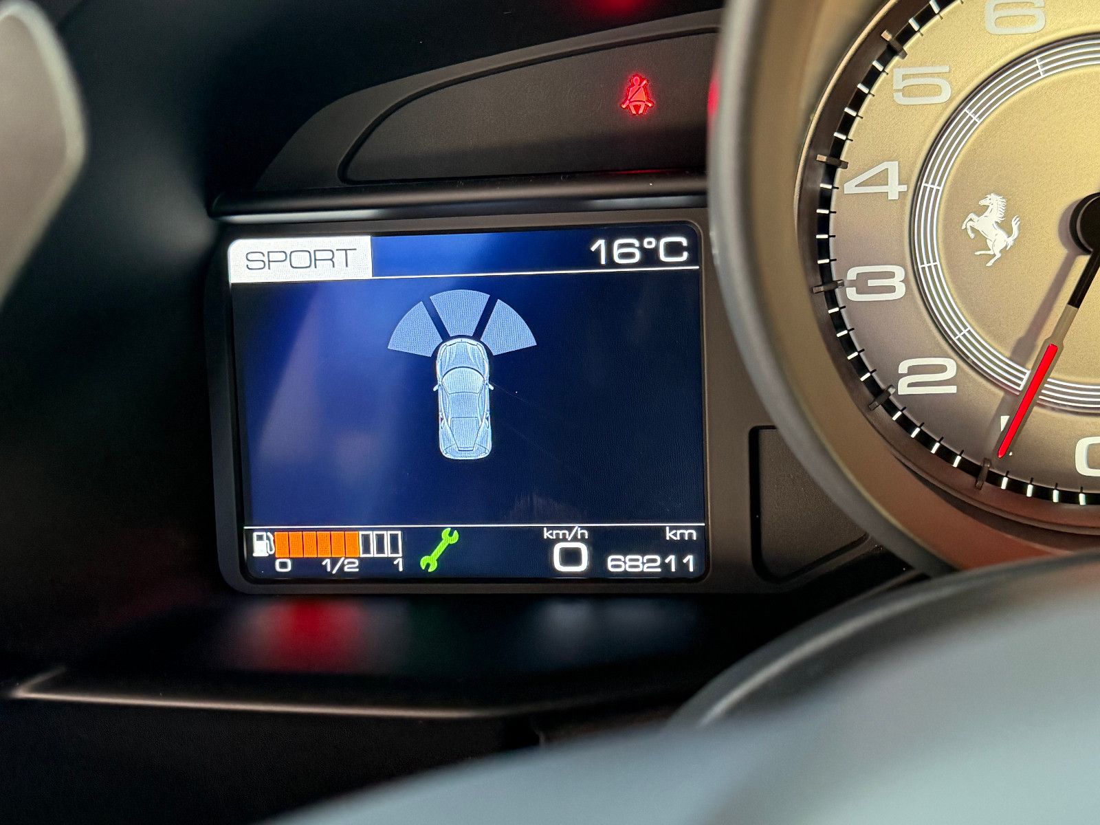 Fahrzeugabbildung Ferrari 488 GTB GTB Coupé DCT/SCUDERIA/KAMERA/