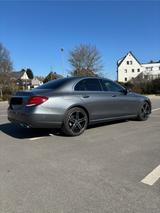 Mercedes-Benz Mercedes Benz E300 CDI Sportstyle Packet - Mercedes-Benz E 300 mit Diesel-Antrieb: Limousine