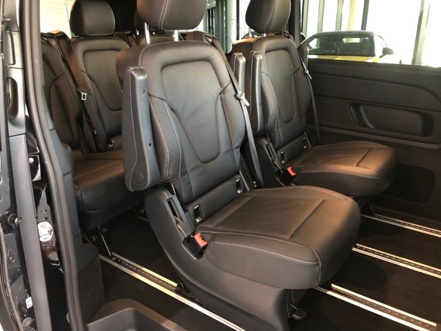 Fahrzeugabbildung Mercedes-Benz V 300 d 4M/EDITION Lang/AMG/AHK/Intelligent Ligh