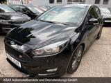 Ford Focus ST-LINE/PDC/ACTIVE PARK ASSIST/ - Ford Focus mit Benzin-Antrieb: Kleinwagen