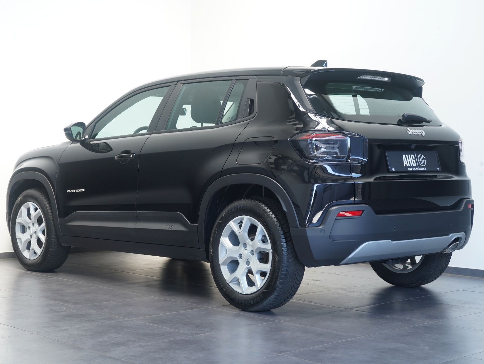 Fahrzeugabbildung Jeep Avenger 1.2 T-GDI Altitude