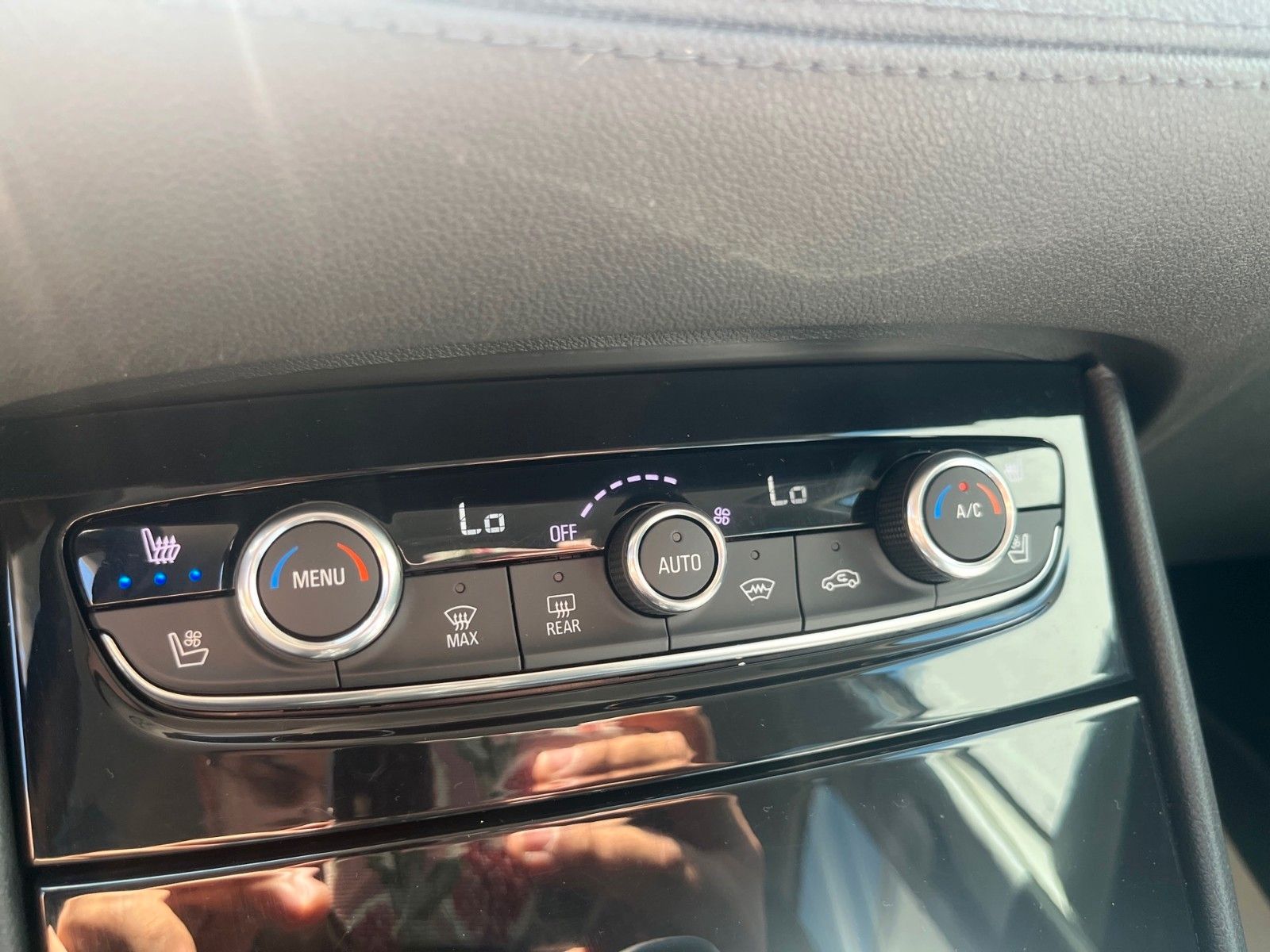 Opel Grandland (X) Innovation 1.2 Turbo – Bild 16