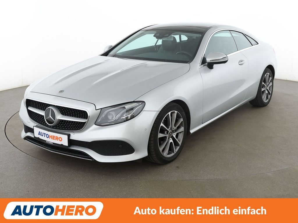 Image of Mercedes-Benz E 300