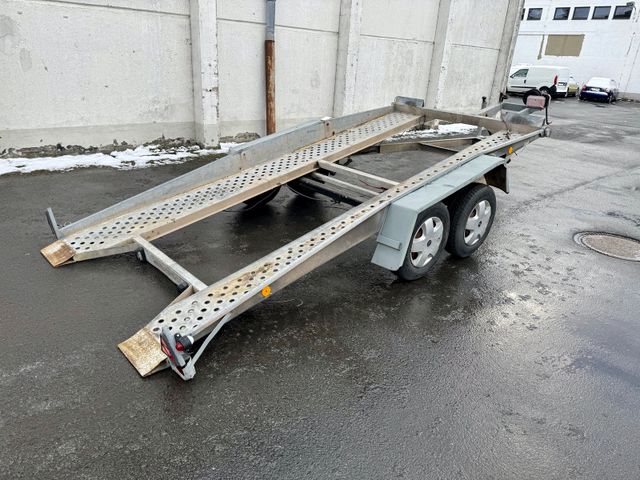 Brenderup Autotransporter Kipper Abschlepp